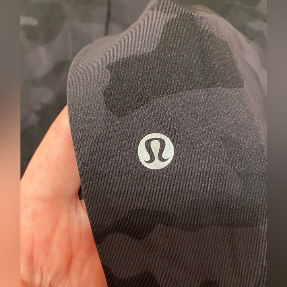 Lululemon Camo Wunder Train High-Rise Tight 28”